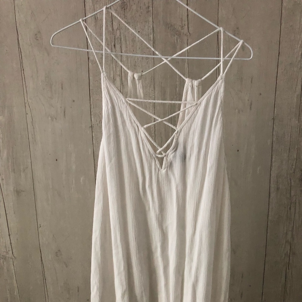 FOREVER 21 large white cloth dress